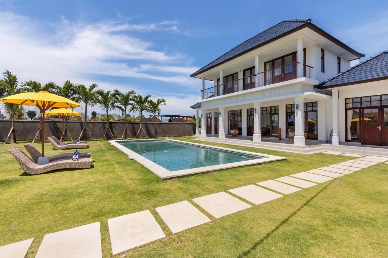 Villa Besakih 5Br, 5 Mins To Beach - Canggu Ngoại thất bức ảnh