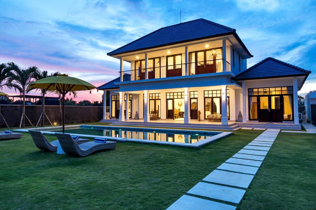 Villa Besakih 5Br, 5 Mins To Beach - Canggu Ngoại thất bức ảnh